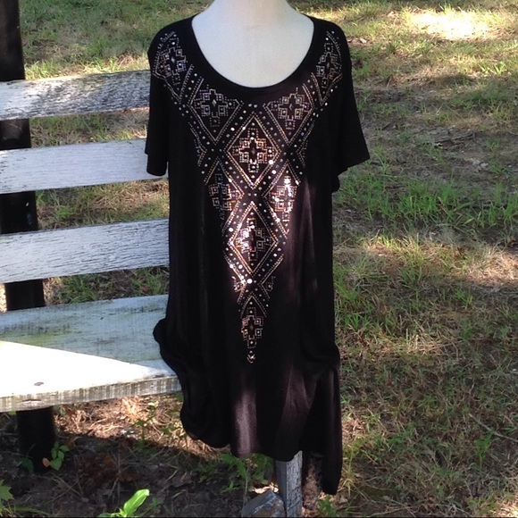 Vocal Tops - VOCAL MOMENS EMBELLISHED BLOUSE SZ LG Vocal Tops - VOCAL MOMENS EMBELLISHED BLOUSE SZ LG